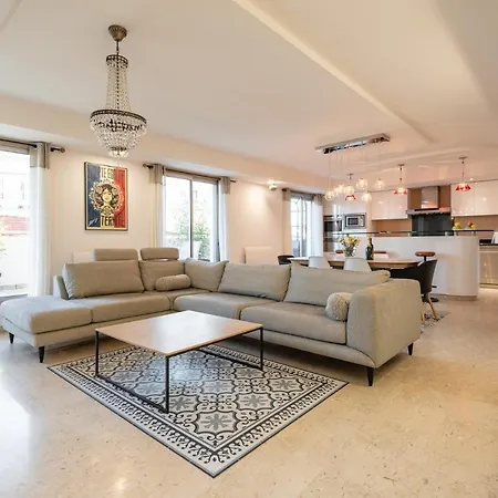Chauvain Apartament